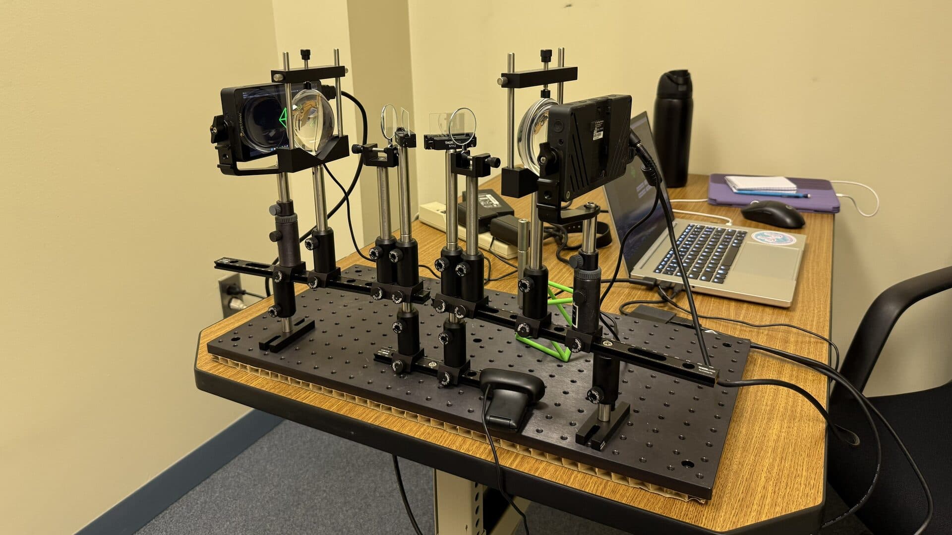 Haploscope hardware on the optical bench